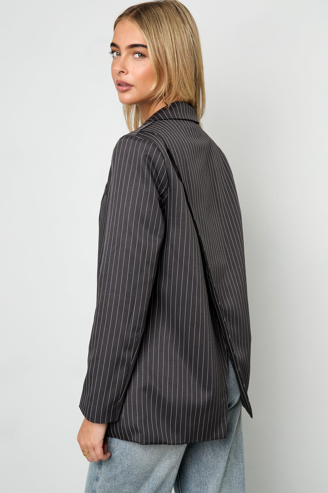 Asymmetrischer Blazer