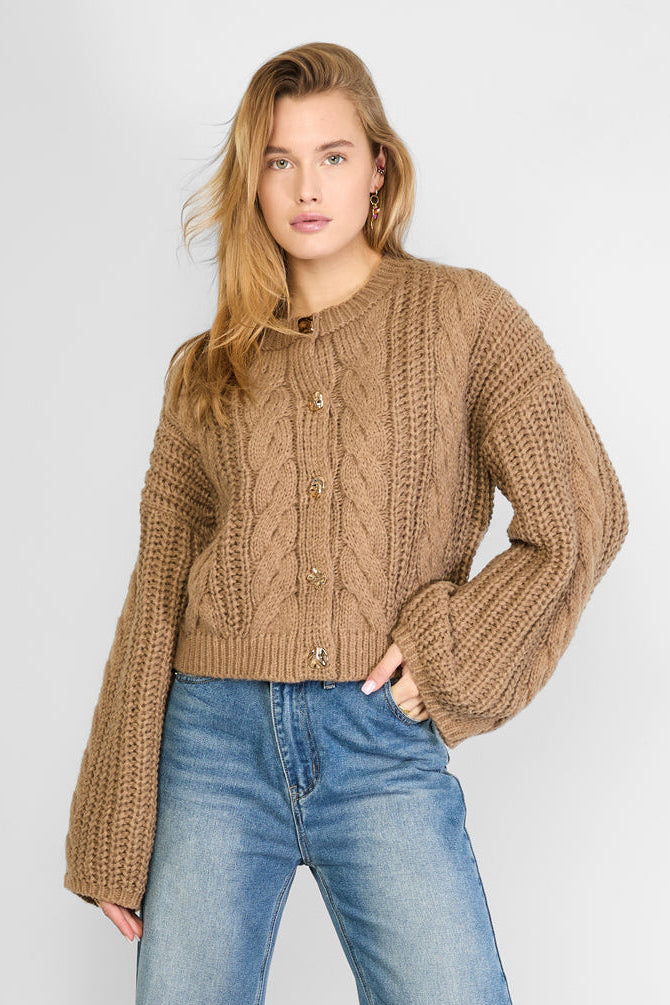 Zopfmuster-Strickjacke