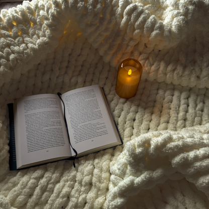 Grobstrickdecke aus Chenille Garn - Beige SIS.