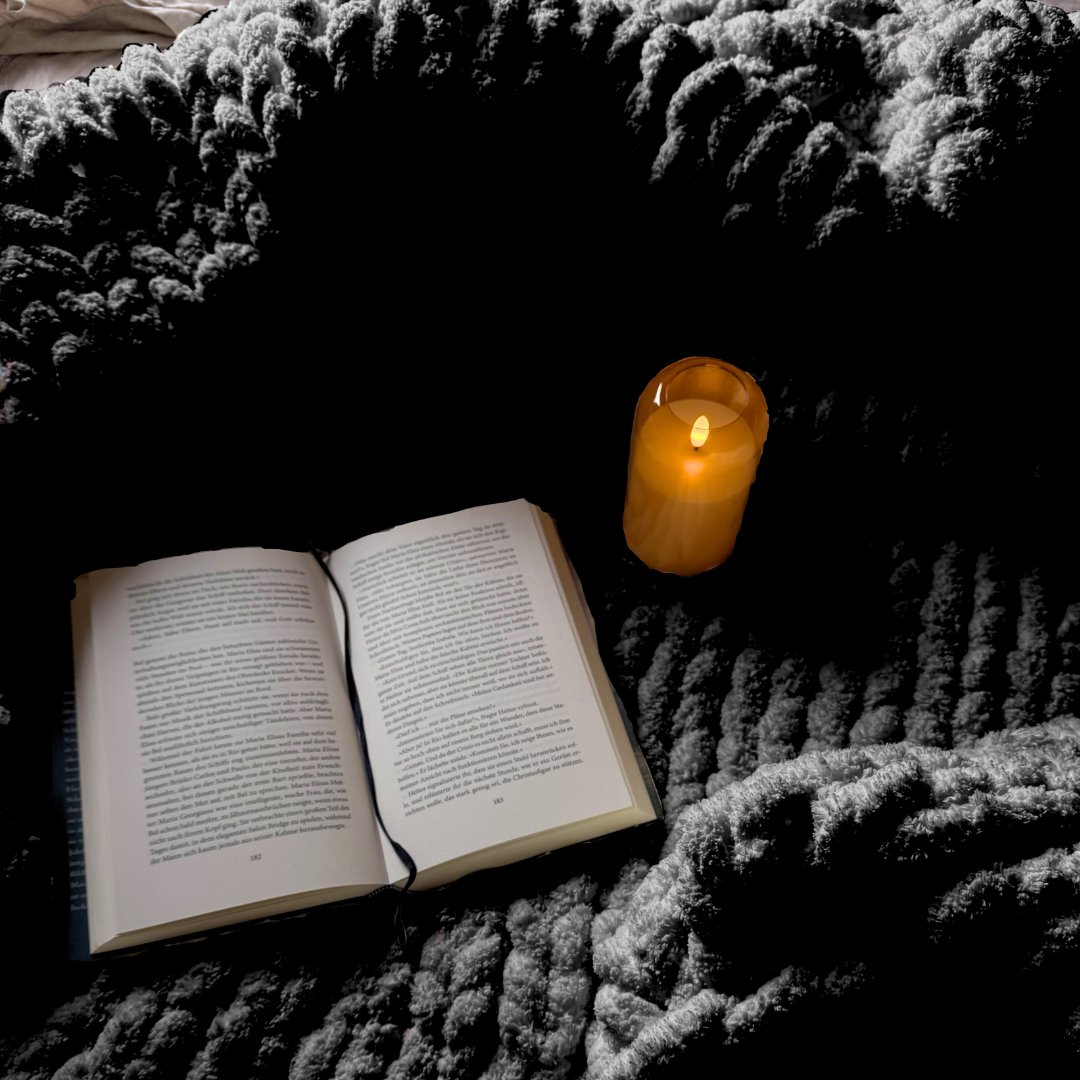 Grobstrickdecke aus Chenille Garn - Black SIS.