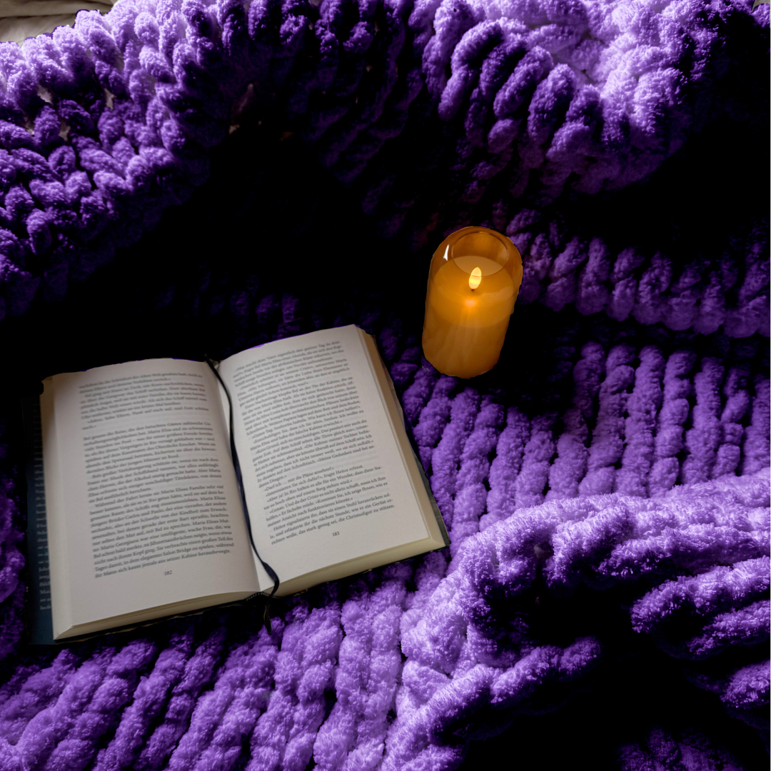 Grobstrickdecke aus Chenille Garn - Violet SIS.