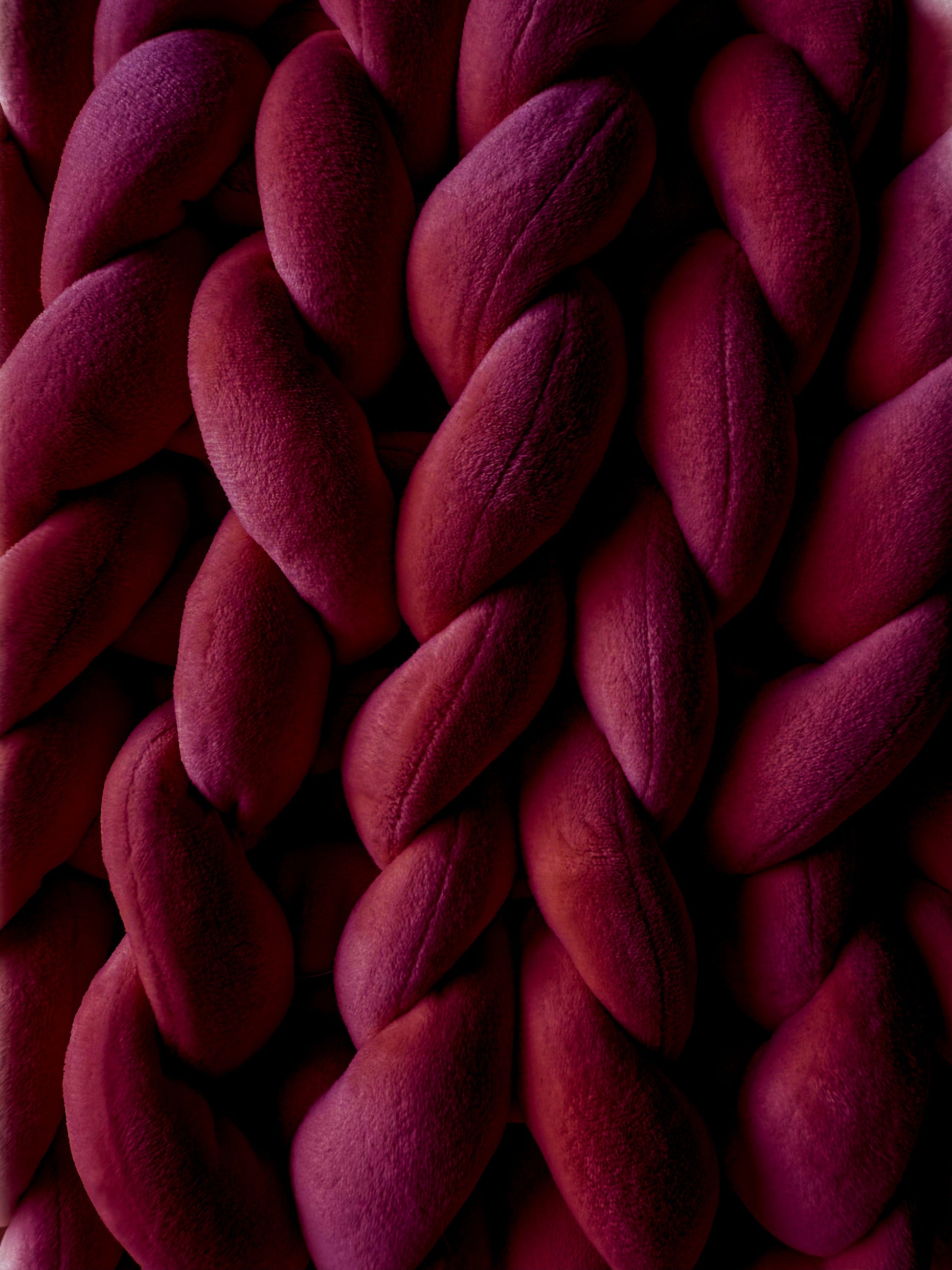 Grobstrickkissen aus Chunky Wolle - Bordeaux SIS.