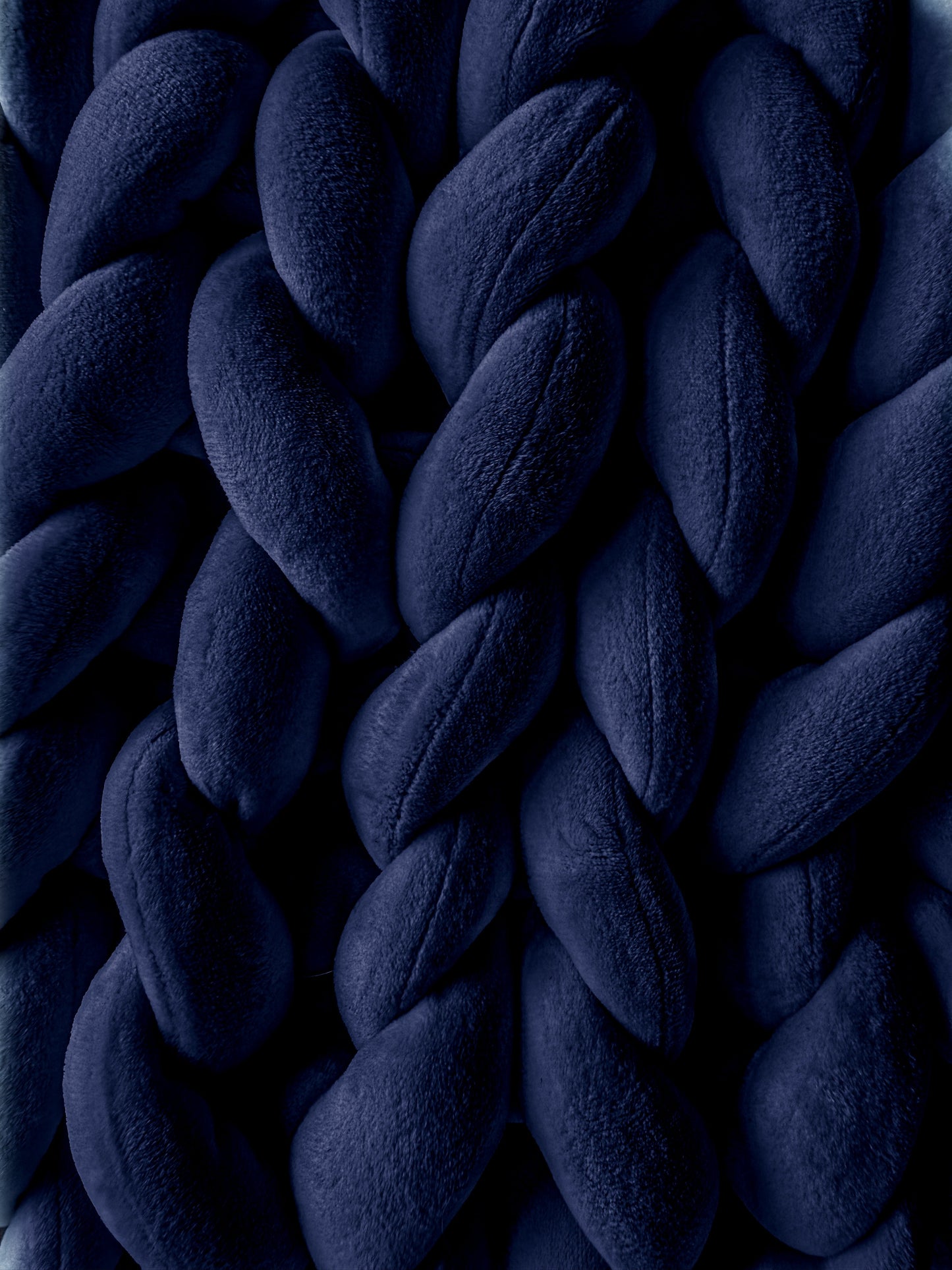 Grobstrickkissen aus Chunky Wolle - Dunkelblau SIS.