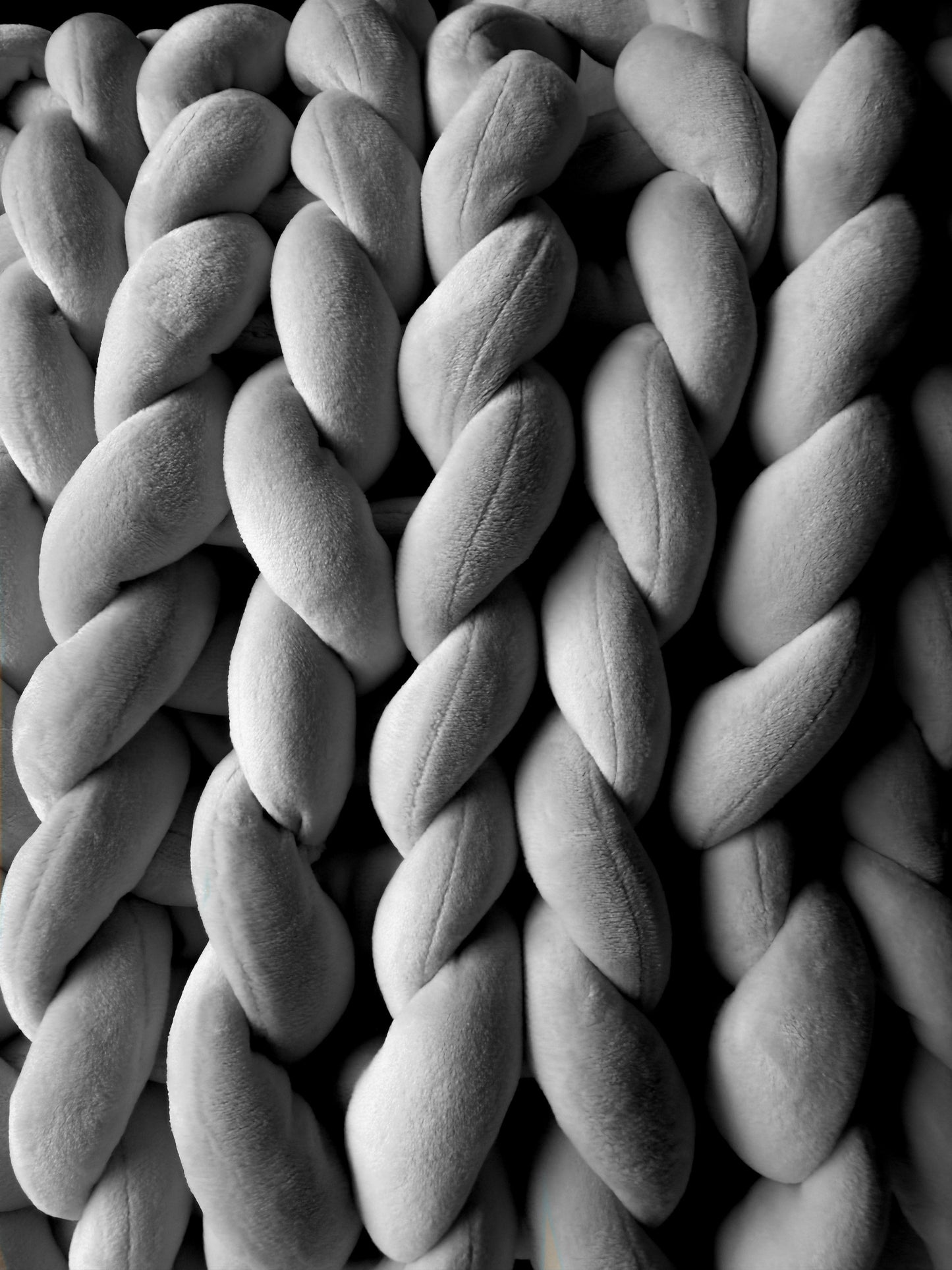 Grobstrickkissen aus Chunky Wolle - Grau SIS.