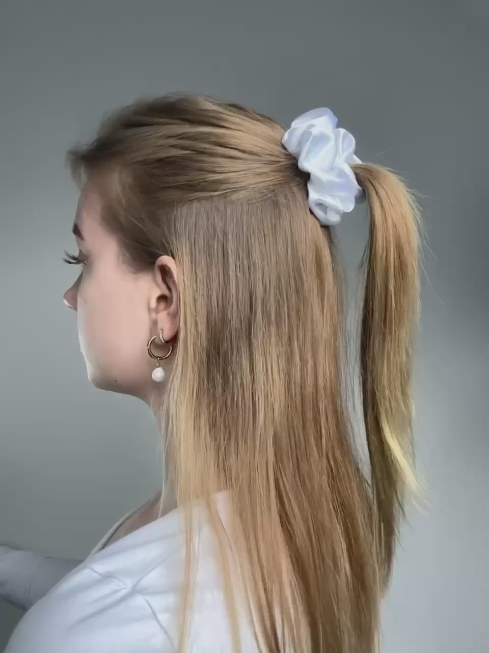 Scrunchie Weiß Video