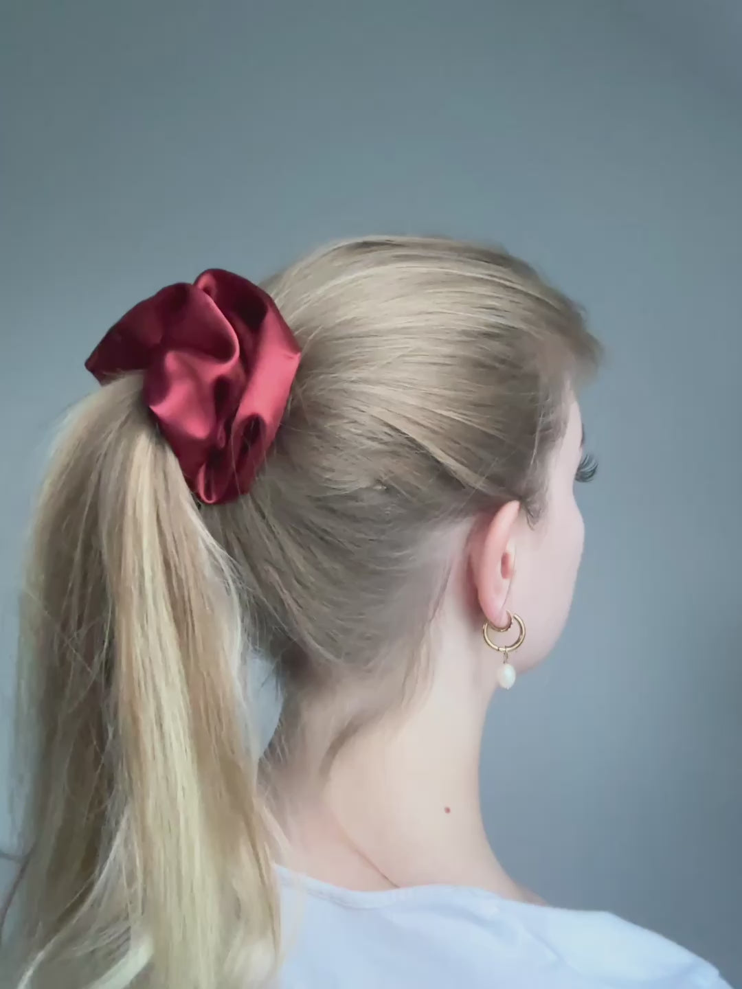Scrunchie Rostrot Video