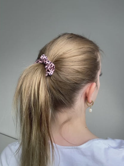 Pink Leo Mini Video